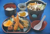 学生ほうとうエビフライランチ